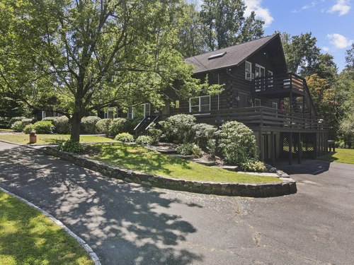 Waterfront single family home for sale located at 1 Long Wall Road, Redding, CT 06896