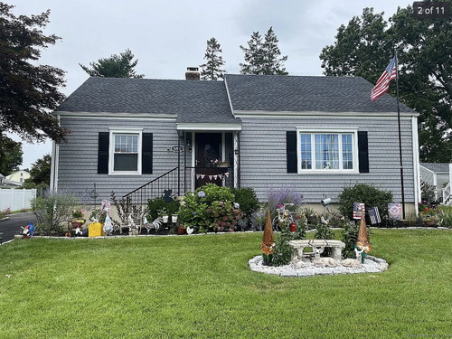  single family home for sale located at 694 Jennings Road, Fairfield, CT 06824