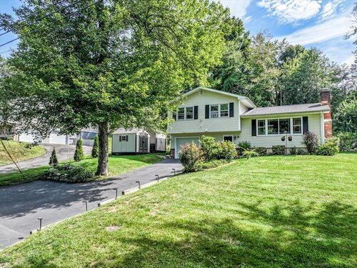  single family home sold located at 6 Laurel Drive, Brookfield, CT 06804
