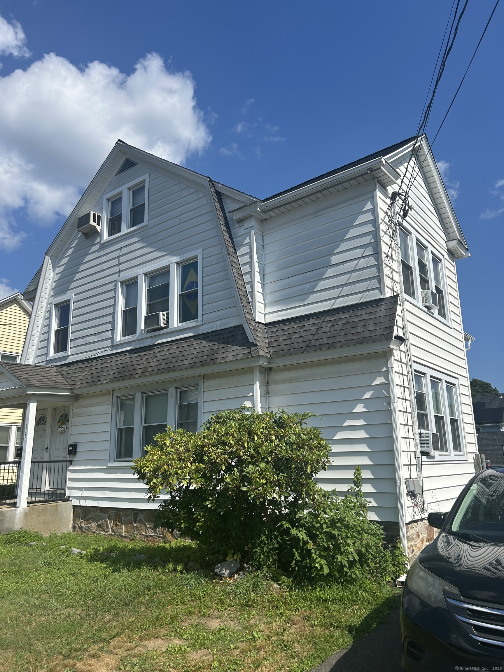 1515 Capitol Avenue, Bridgeport, CT 06604 | For Sale at $725,000