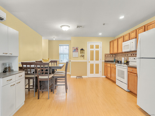  townhouse condo for sale located at 23 Scuppo Road, apt 5-6, Danbury, CT 06811