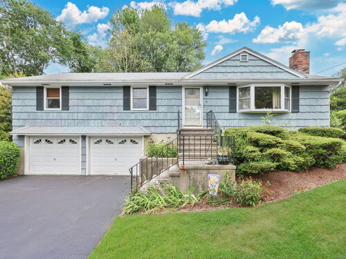  single family home sold located at 16 Rebecca Street, Trumbull, CT 06611