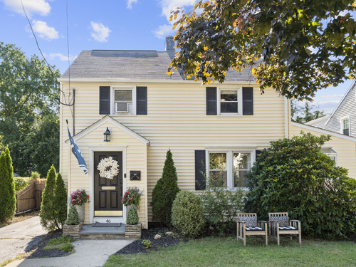  single family home sold located at 46 Parkway Drive, Stratford, CT 06614