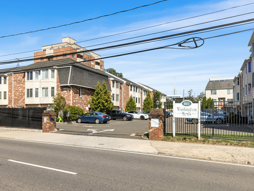  townhouse condo sold located at 1611 Washington Boulevard, apt 27, Stamford, CT 06902