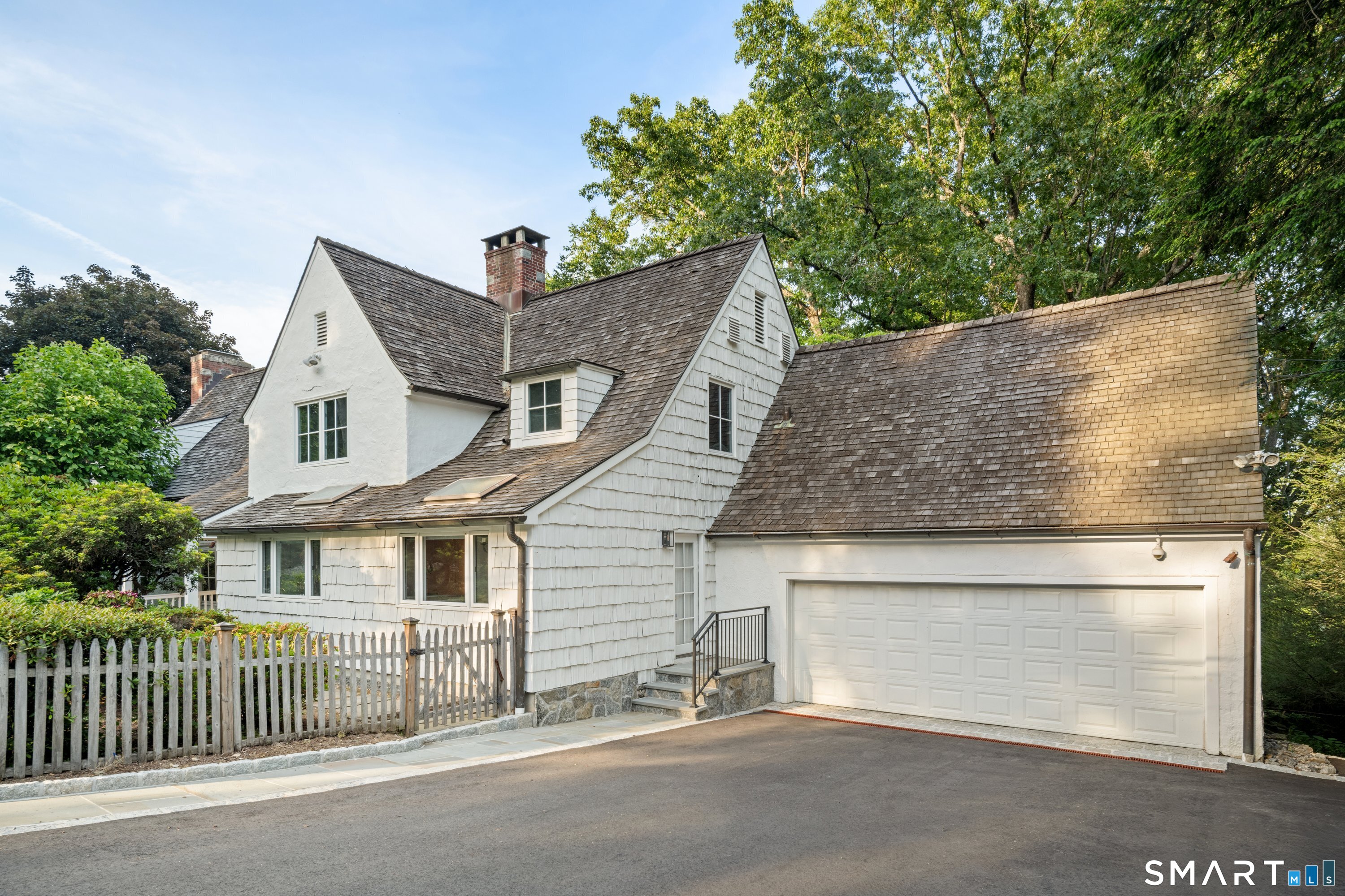 18 River Lane, Westport, CT 06880 | For Sale at $2,100,000