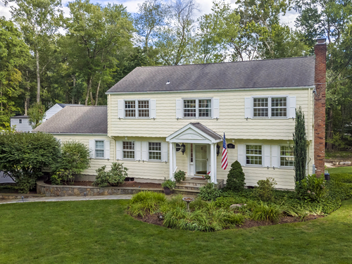  single family home for sale located at 33 Pequot Trail, Westport, CT 06880