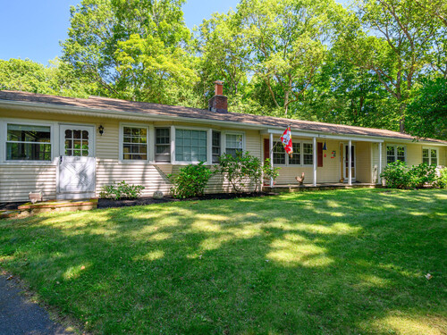  single family home sold located at 17 Jeremiah Road, Newtown, CT 06482