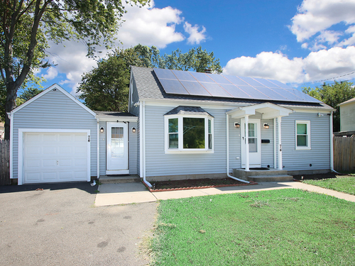  single family home sold located at 74 Roger Williams Road, Bridgeport, CT 06610