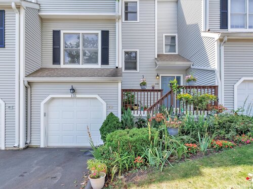  townhouse condo sold located at 155 Morningside Court, 155, Shelton, CT 06484
