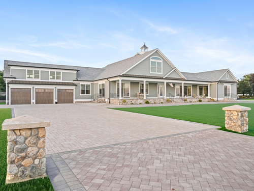 Waterfront single family home for sale located at 464 Park Boulevard, Stratford, CT 06615