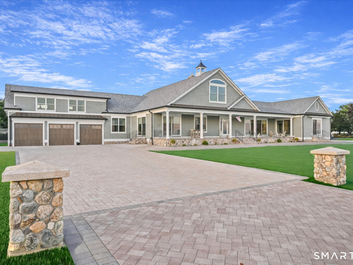 Waterfront single family home for sale located at 464 Park Boulevard, Stratford, CT 06615