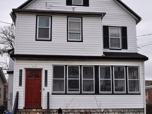  multi family home for sale located at 117 Maple Avenue, Stamford, CT 06902