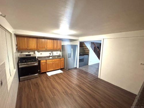  co-op home sold located at 12 Court B, Bld 22 Court, Bridgeport, CT 06610