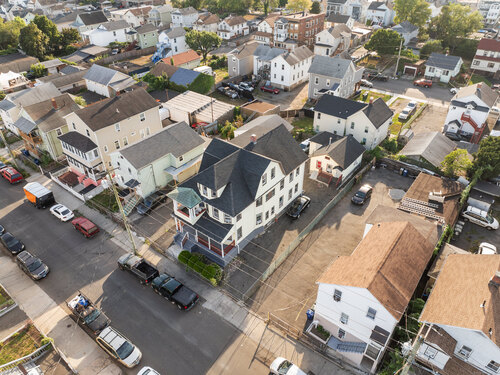  multi family home sold located at 183 Calhoun Avenue, Bridgeport, CT 06604
