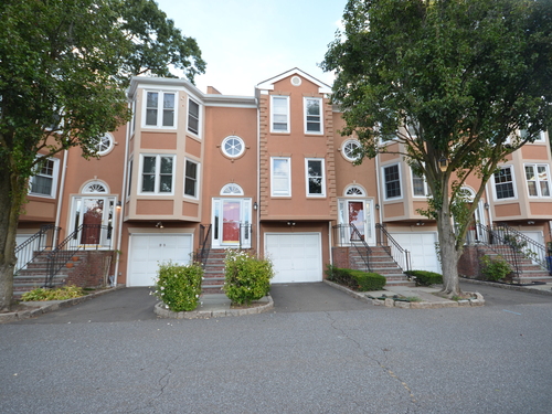  townhouse condo for sale located at 2675 Park Avenue, 22, Bridgeport, CT 06604