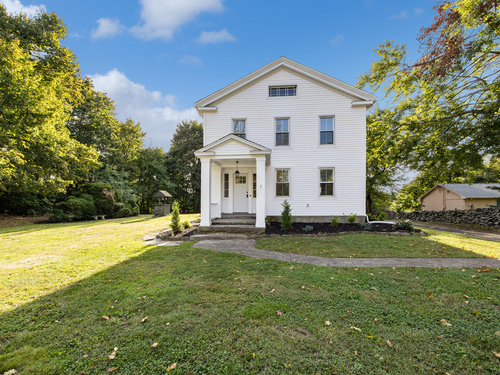  single family home for sale located at 2921 Nichols Avenue, Trumbull, CT 06611