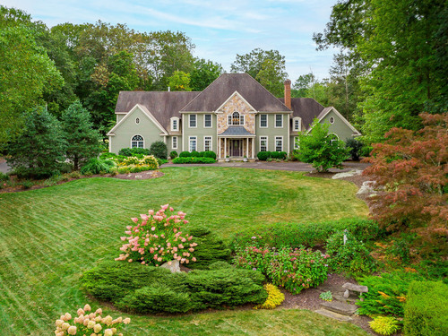  single family home sold located at 36 Russett Road, Newtown, CT 06482