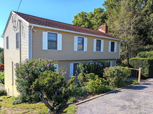  single family home for sale located at 42 Fairway Green, Fairfield, CT 06825