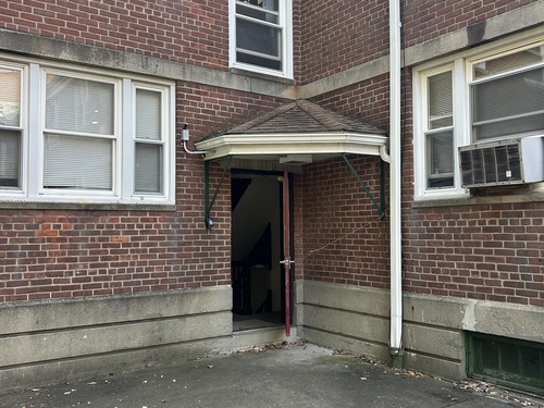  co-op home for sale located at 290 N BISHOP Bishop Avenue, 12, Bridgeport, CT 06610