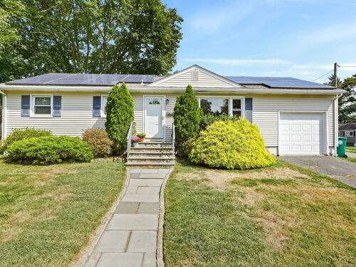  single family home for sale located at 150 San Gabriel Avenue, Stratford, CT 06614