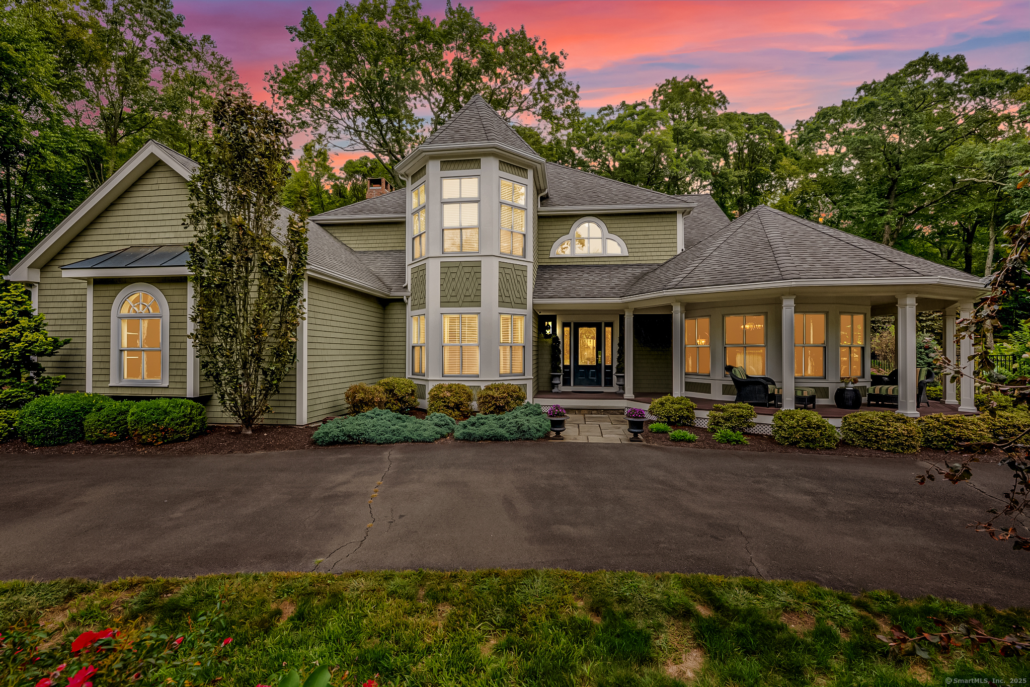 93 Hattertown Road, Newtown, CT 06470 | For Sale at $1,150,000