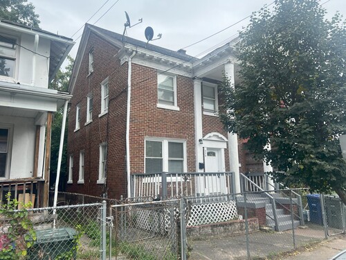  single family home for sale located at 270 East Avenue, Bridgeport, CT 06610