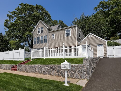  single family home for sale located at 90 2nd Street, Fairfield, CT 06825