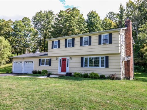  single family home for sale located at 133 Sugar Street, Newtown, CT 06470