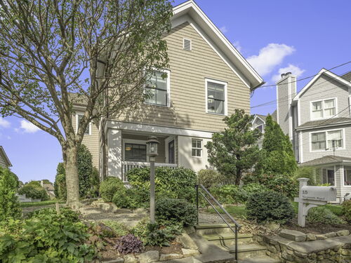  single family home for sale located at 15 Yarmouth Road, Norwalk, CT 06853