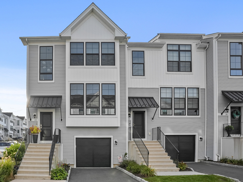  townhouse condo for sale located at 22 Brentwood Circle, 22, Danbury, CT 06810