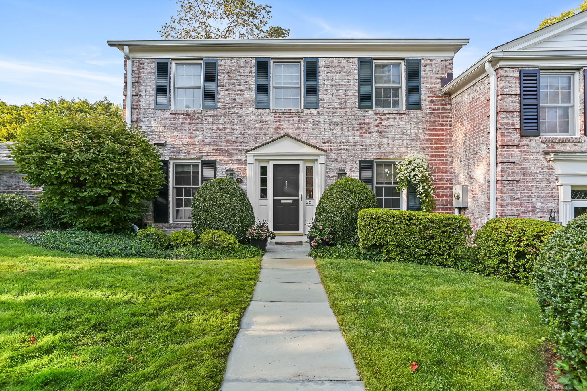 312 Elm Street, 20, New Canaan, CT 06840 | For Sale at $1,750,000