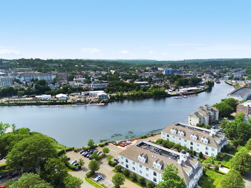 Waterfront condo home for sale located at 142 East Avenue, a103, Norwalk, CT 06851