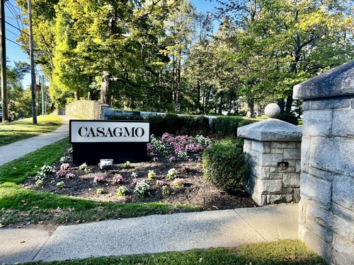  condo home for sale located at 52 Lawson Lane, 52, Ridgefield, CT 06877