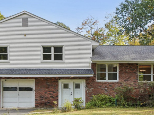 Waterfront single family home for sale located at 1011 Stillwater Road, Stamford, CT 06902