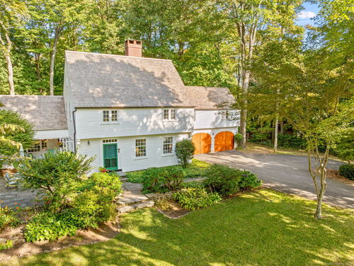  single family home sold located at 8 Currituck Road, Newtown, CT 06470