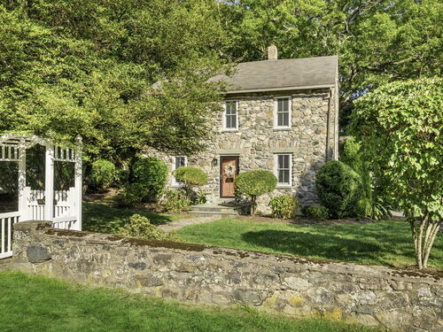  single family home for sale located at 180 Summer Street, New Canaan, CT 06840