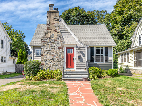  single family home for sale located at 39 Parkway Drive, Stratford, CT 06614