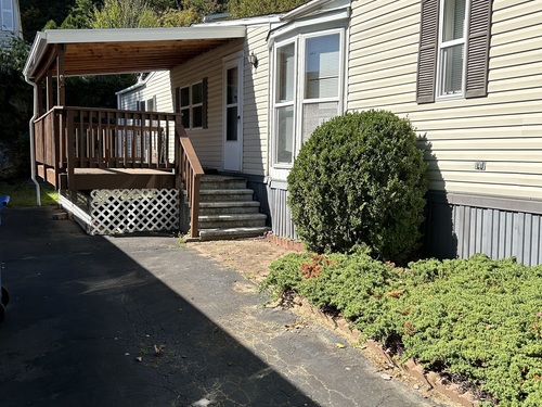  single family home for sale located at 112 Woodland Park, Shelton, CT 06484