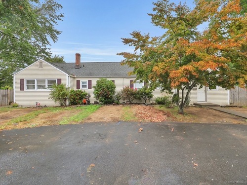  multi family home for sale located at 197 Dupont Place, Bridgeport, CT 06610