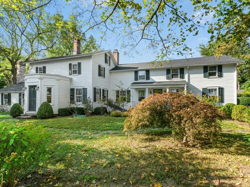 Antique single family home for sale located at 561 Middlesex Road, Darien, CT 06820