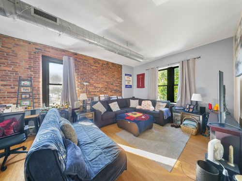  condo home sold located at 881 Lafayette Boulevard, 1e, Bridgeport, CT 06604