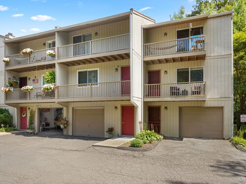  townhouse condo for sale located at 100 Wolfpit Avenue, 2, Norwalk, CT 06851