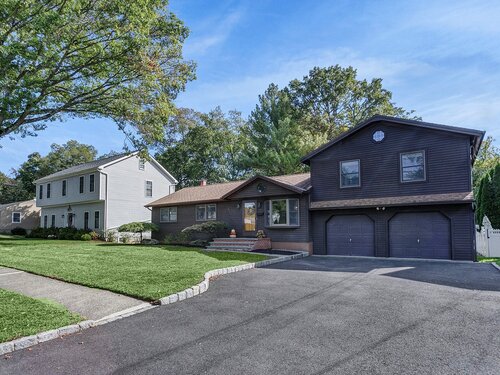  single family home for sale located at 83 Pell Meadow Drive, Fairfield, CT 06824