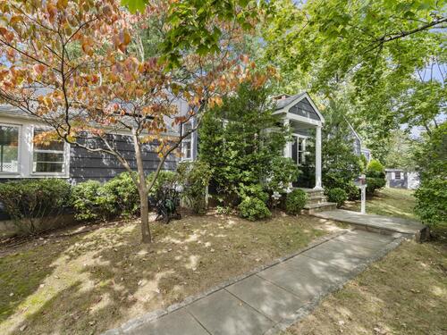  single family home sold located at 42 Mead Avenue, Greenwich, CT 06807