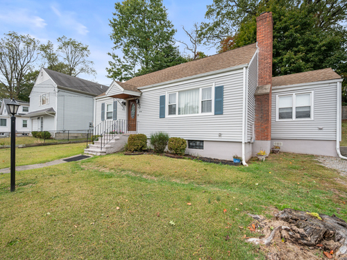  single family home for sale located at 814 Platt Street, Bridgeport, CT 06606