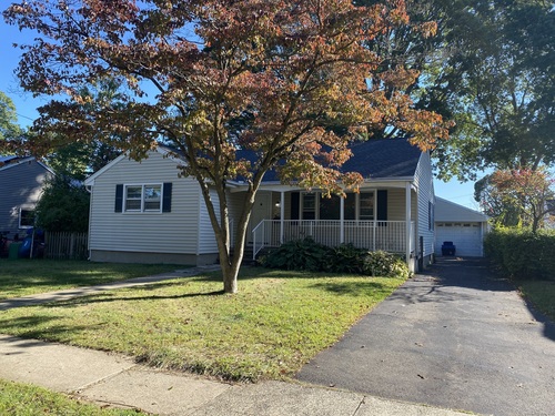  single family home for sale located at 140 Spring Street, Stratford, CT 06614