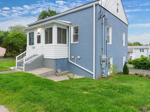  multi family home for sale located at 333 Lenox Road, Fairfield, CT 06825