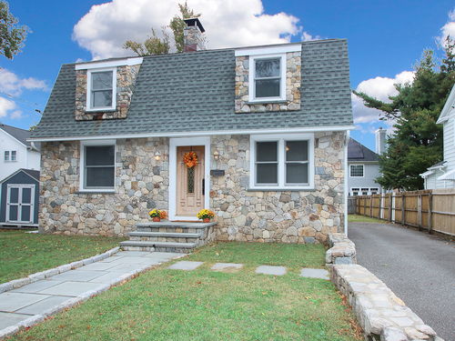  single family home for sale located at 27 Bradley Street, Fairfield, CT 06824