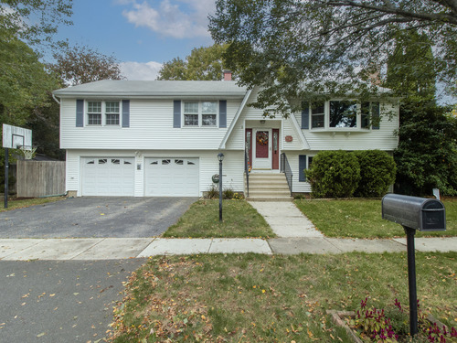  single family home for sale located at 80 Sheffield Circle, Stratford, CT 06614