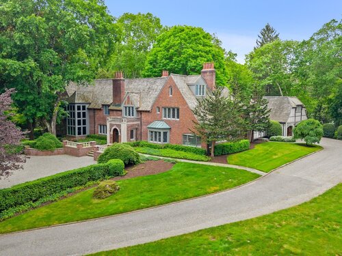  single family home for sale located at 214 Good Hill Road, Weston, CT 06883